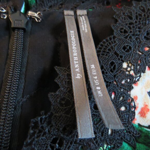 BY ANTHROPOLOGIE Lacy V-Neck Mini Dress Floral Dark Romantic Lace Size US 4 NWT - Picture 15 of 16